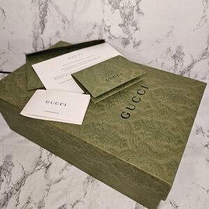 Gucci Green Empty Box And Envelopes